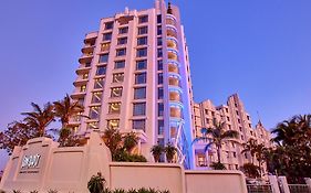 Suncoast Hotel & Towers